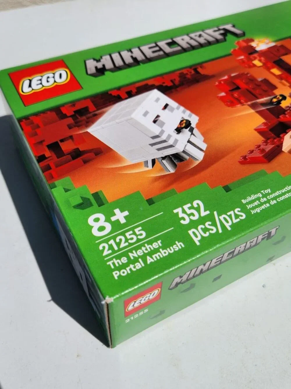 NEW LEGO Minecraft 21255 The Nether Portal Ambush Adventure Set Building Toy for